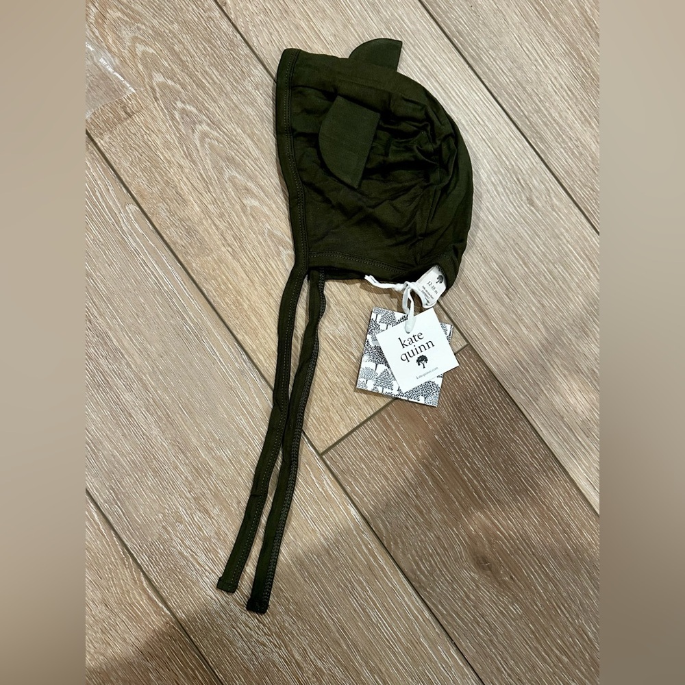 Kate Quinn Olive Night Green Bamboo Bear Hat (12-18mo) NEW
